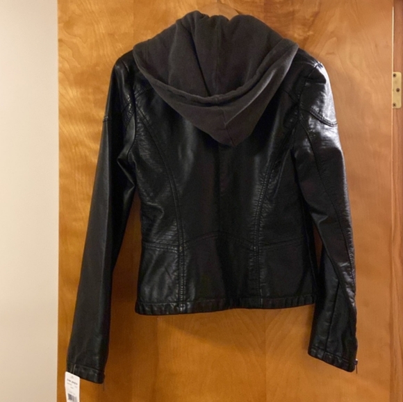 Free People Hooded Vegan Faux Leather Moto Jacket NWT Size Large 12 - Picture 15 of 16